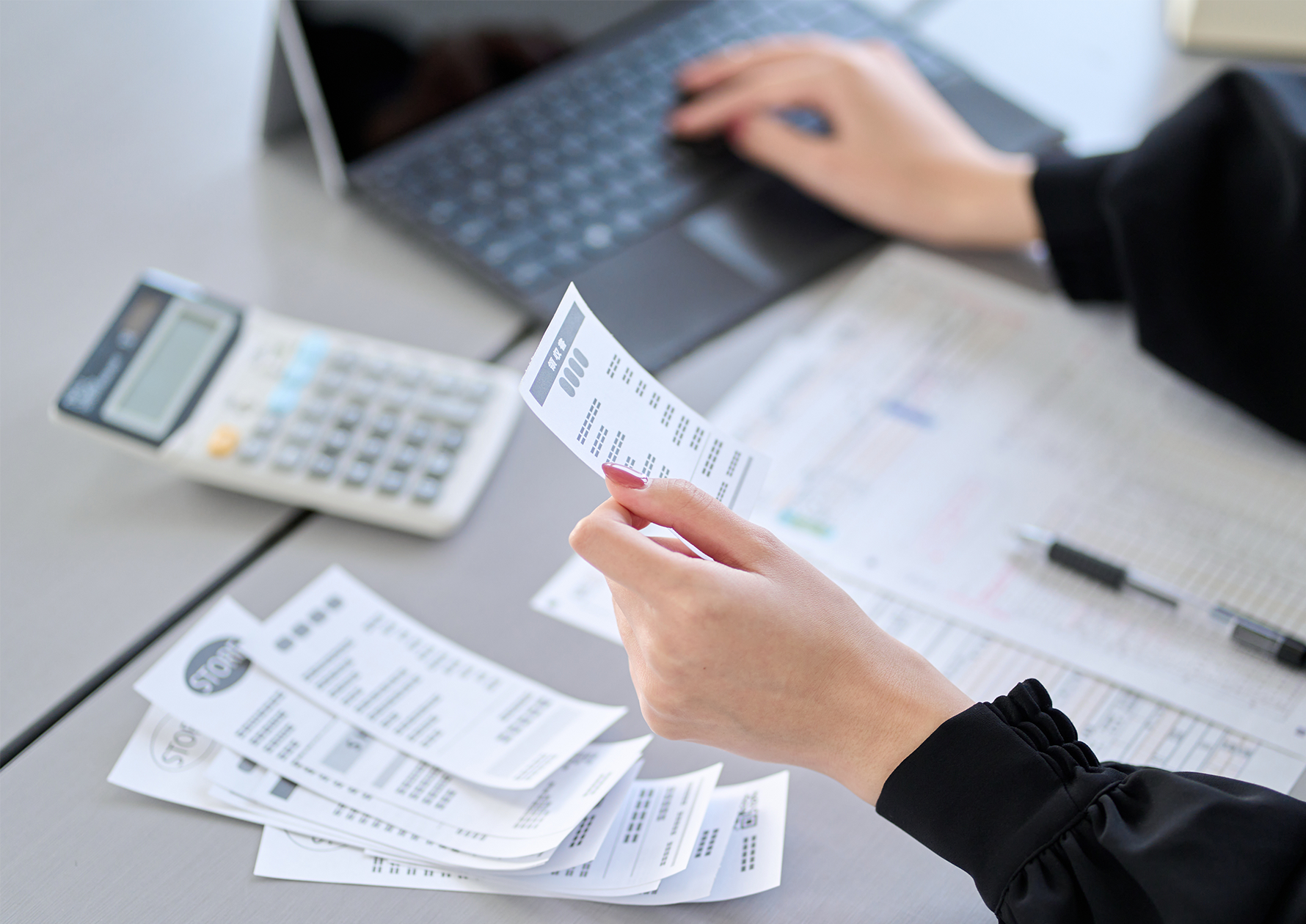 コスト最適化の近道、事務代行サービス